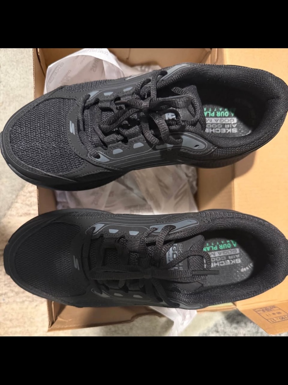 Skechers Women’s Black Athletic Walking Sneakers